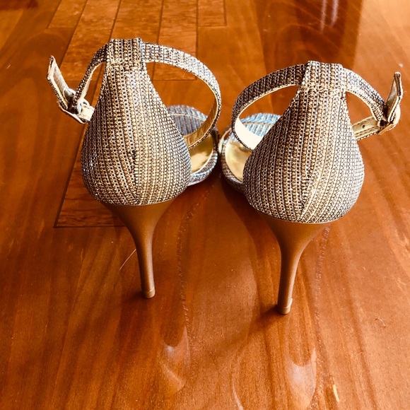 Carlos by Carlos Santana - Picture 2 of 4